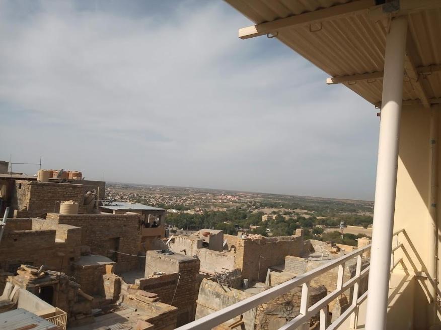 Hotel Himmat Niwas Jaisalmer Exteriör bild